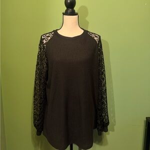 Chic Black Lace Sleeve Sweatshirt